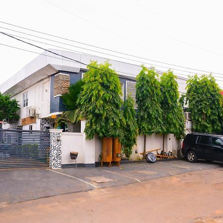 Connecting Lagos Suites Luaran gambar