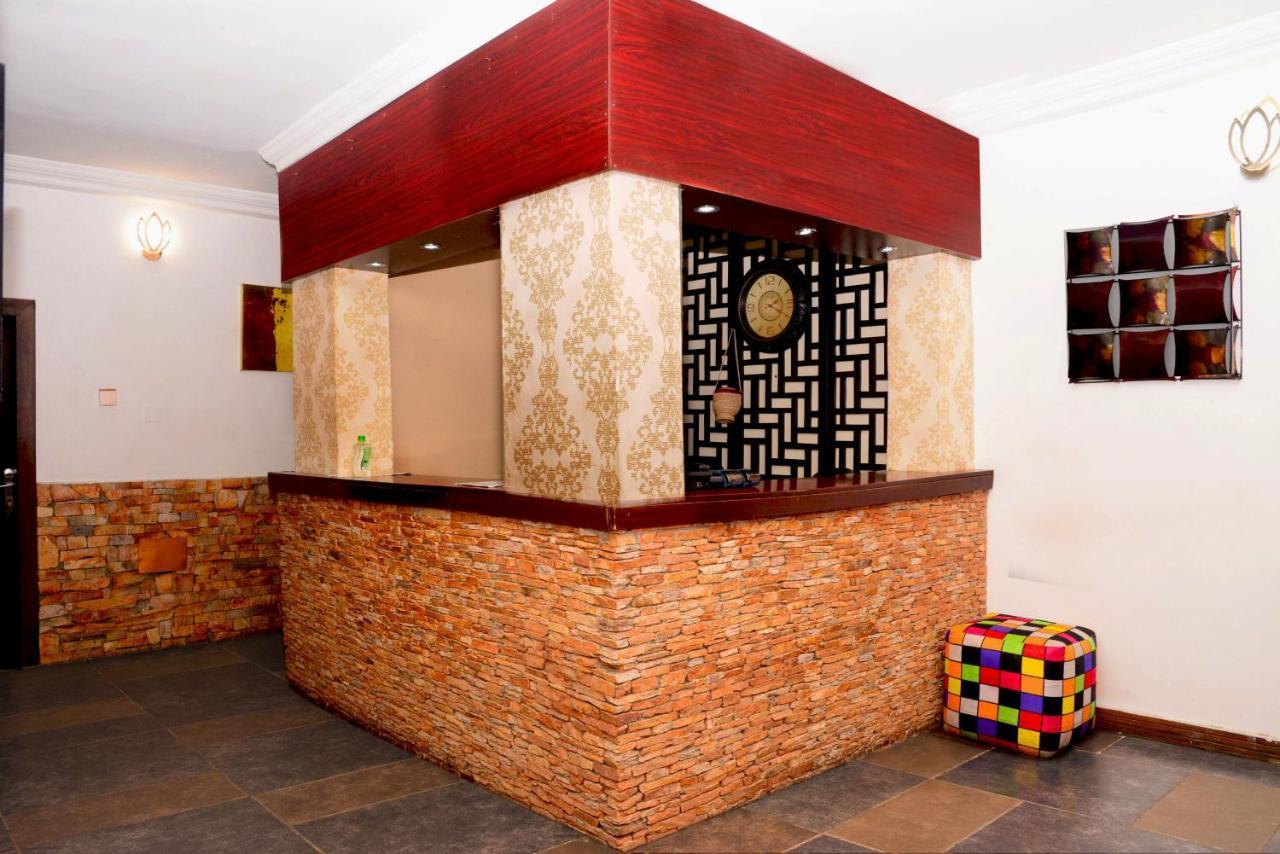 Connecting Lagos Suites Luaran gambar